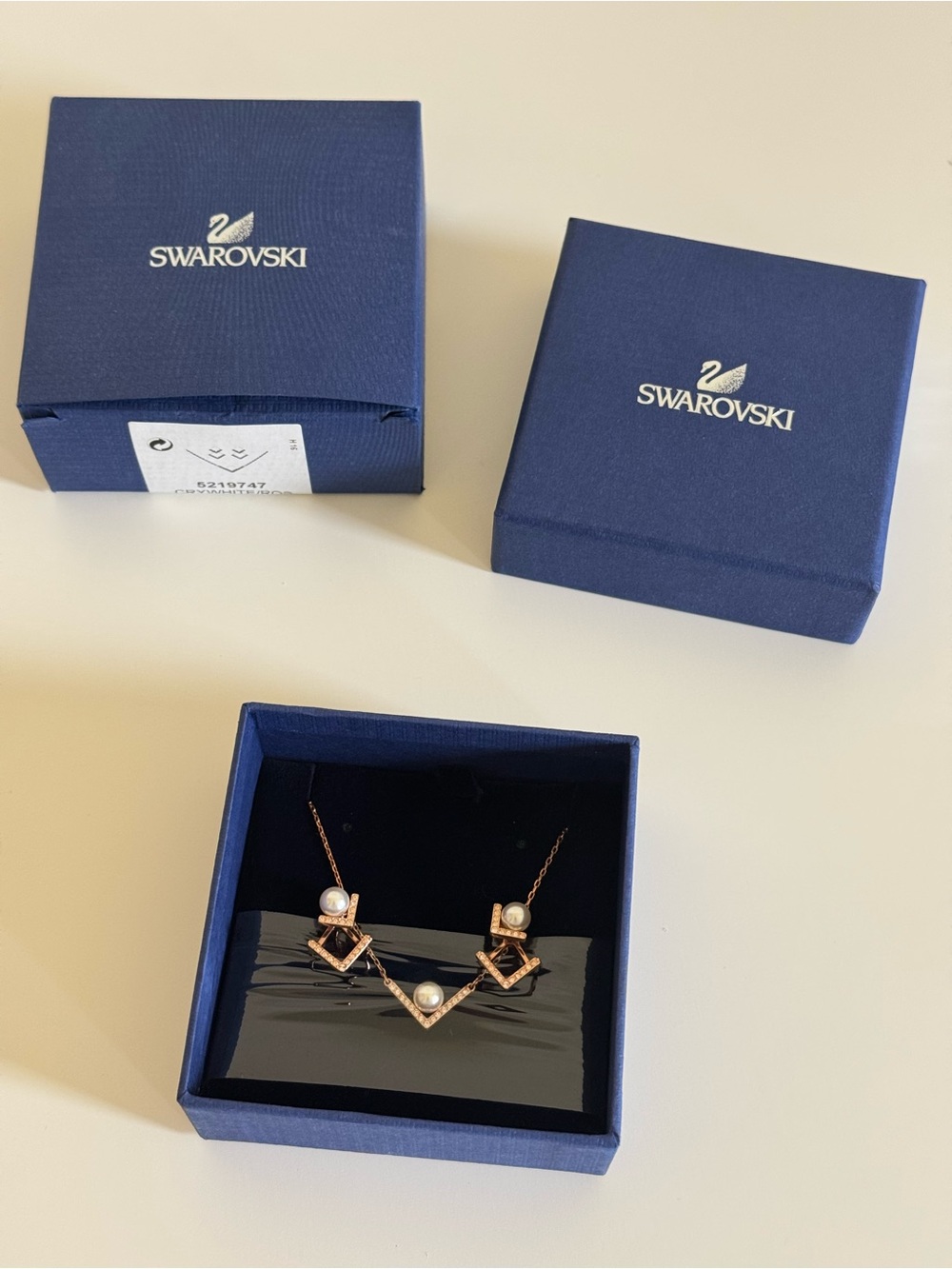 Swarovski Rose Gold Necklace and Earrings Set